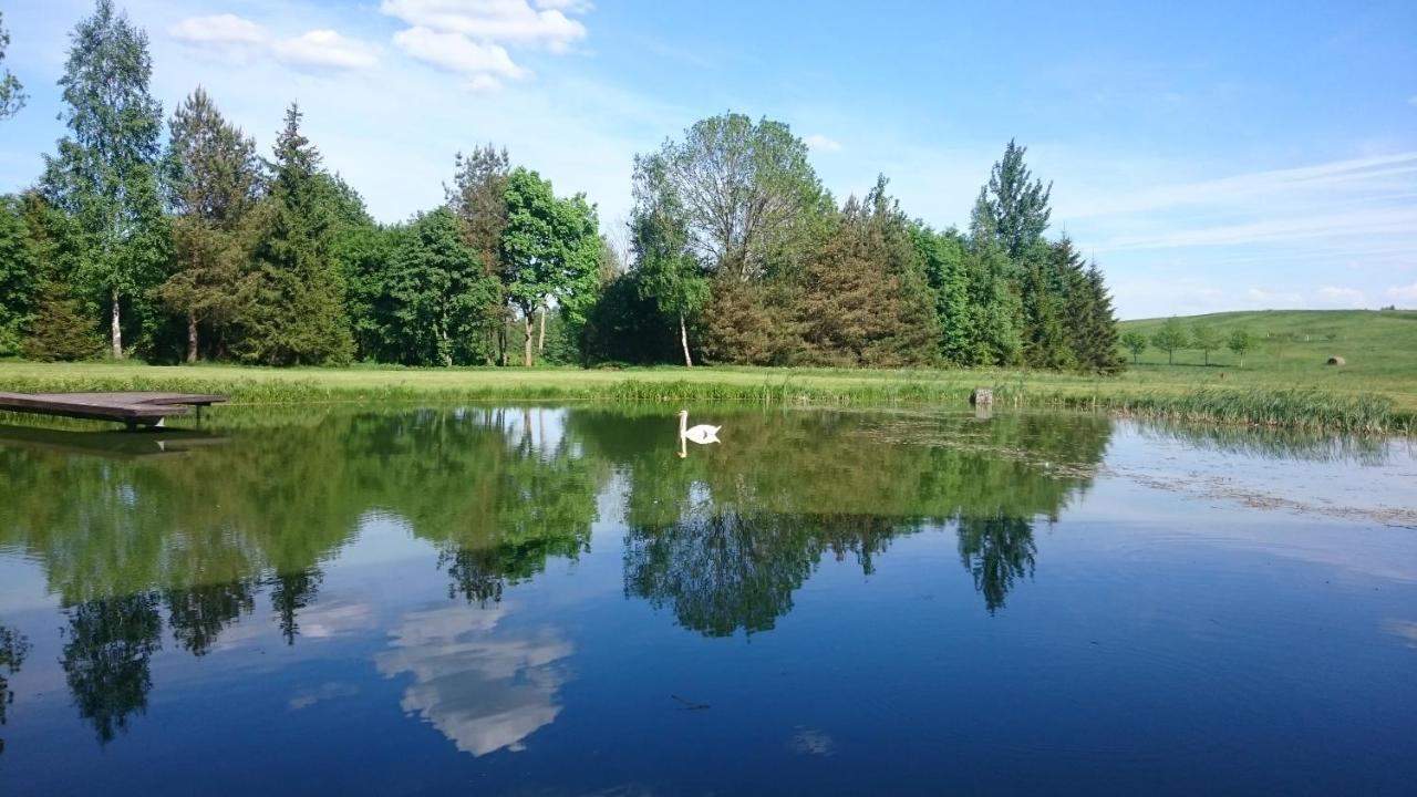 Dworek Szarki Luaran gambar